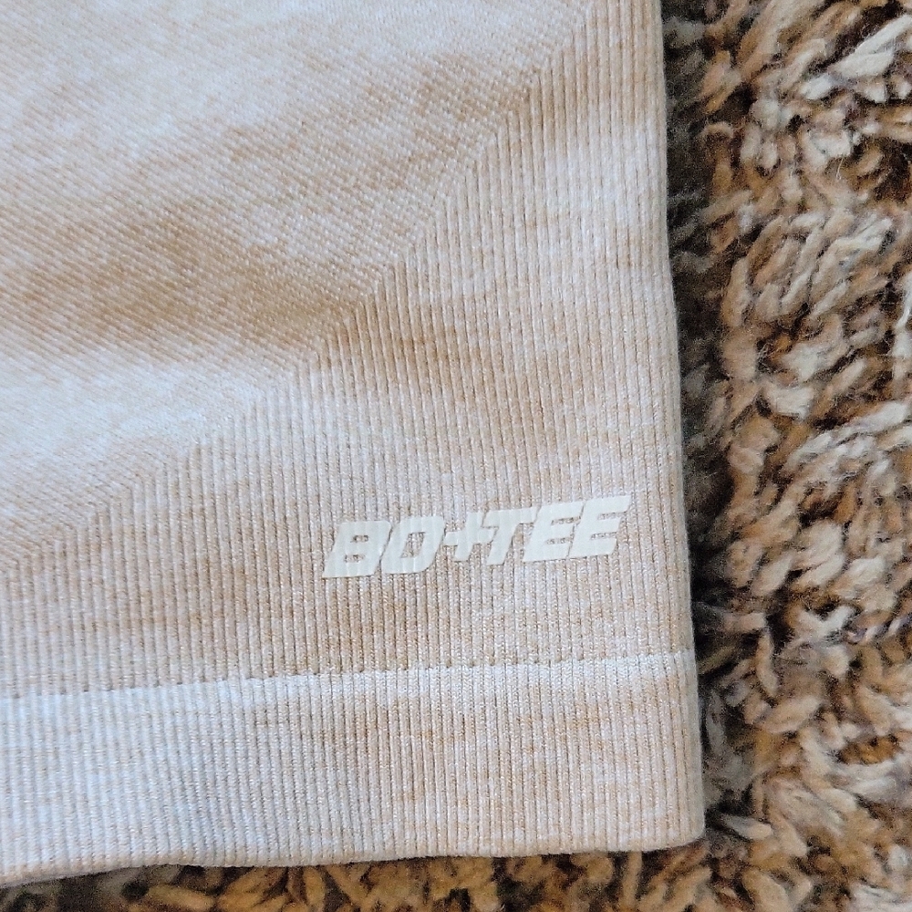 Bo+Tee Beige Bodysuit - Picture 3 of 5